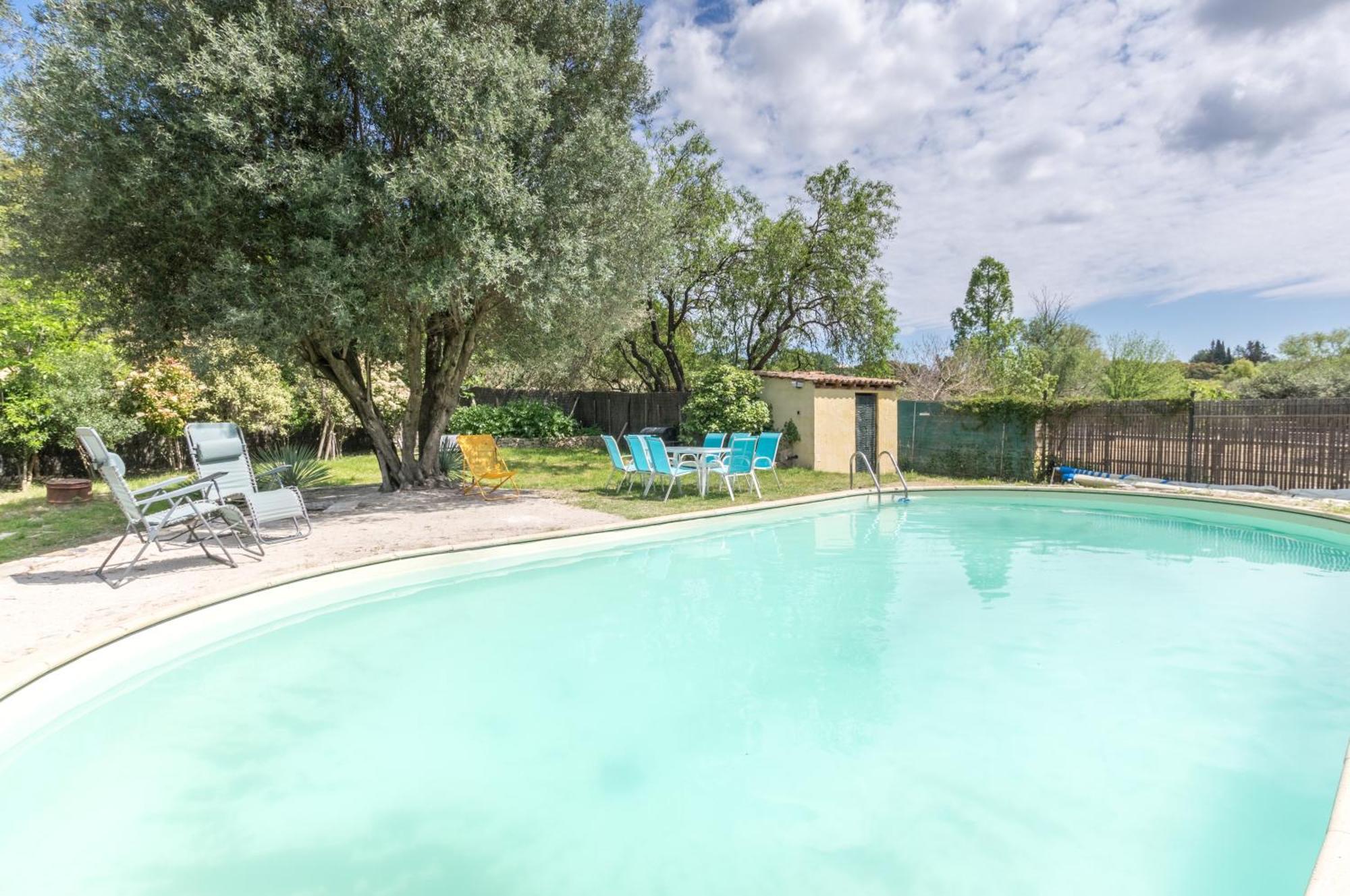 Maison Avec Piscine Location De Vacances Ferme Pedagogique Du Dolmen Le Pouget Eksteriør bilde